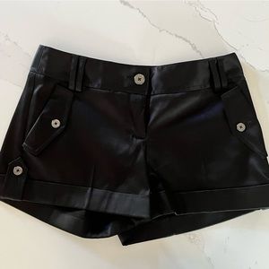 Express Shorts